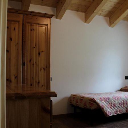 Appartamento Vacanze Bordala Ronzo-Chienis Exteriör bild