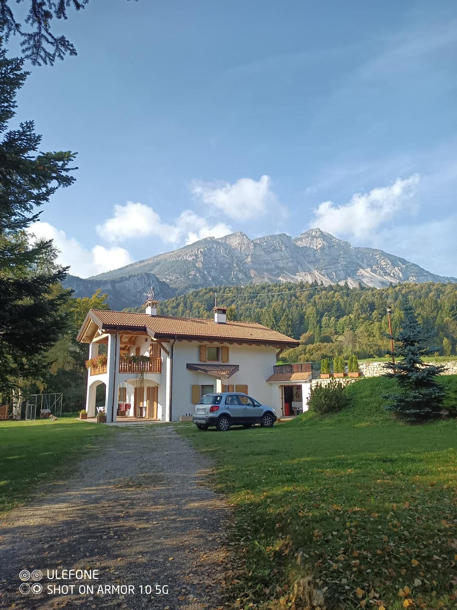 Appartamento Vacanze Bordala Ronzo-Chienis Exteriör bild
