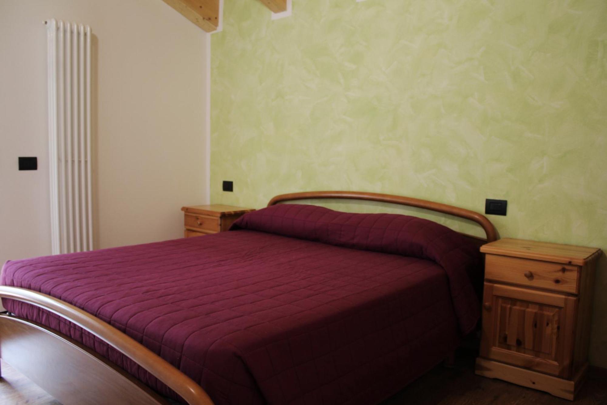 Appartamento Vacanze Bordala Ronzo-Chienis Exteriör bild